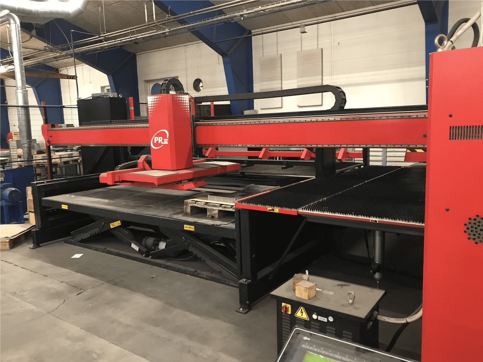 AMADA EMZ 3610 NT  2008